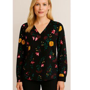 🌼 🌺 NWOT Ann Taylor floral long sleeve v-neck blouse 🌺 🌼